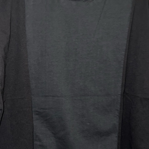 RW Market Reworked 3 Panel Tshirt - Picture 3 of 6